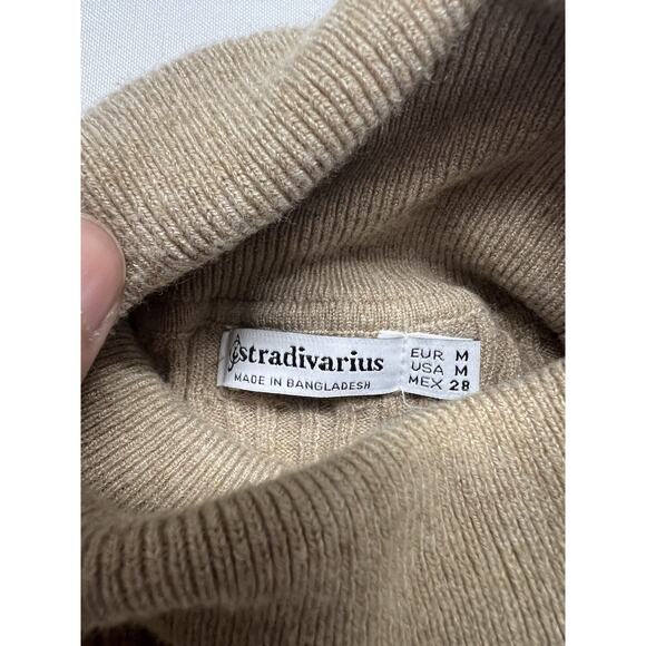 Stradivarius Womens Turtleneck Sweater Size Medium Cable Knit Fitted Alpine - Picture 8 of 9
